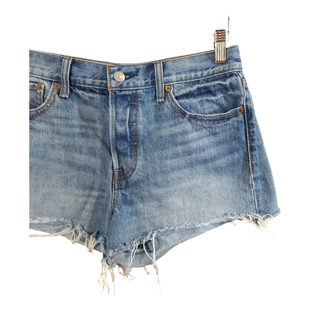 Levi's Light Blue Denim Jean Cutoff Shorts - Picture 2 of 6